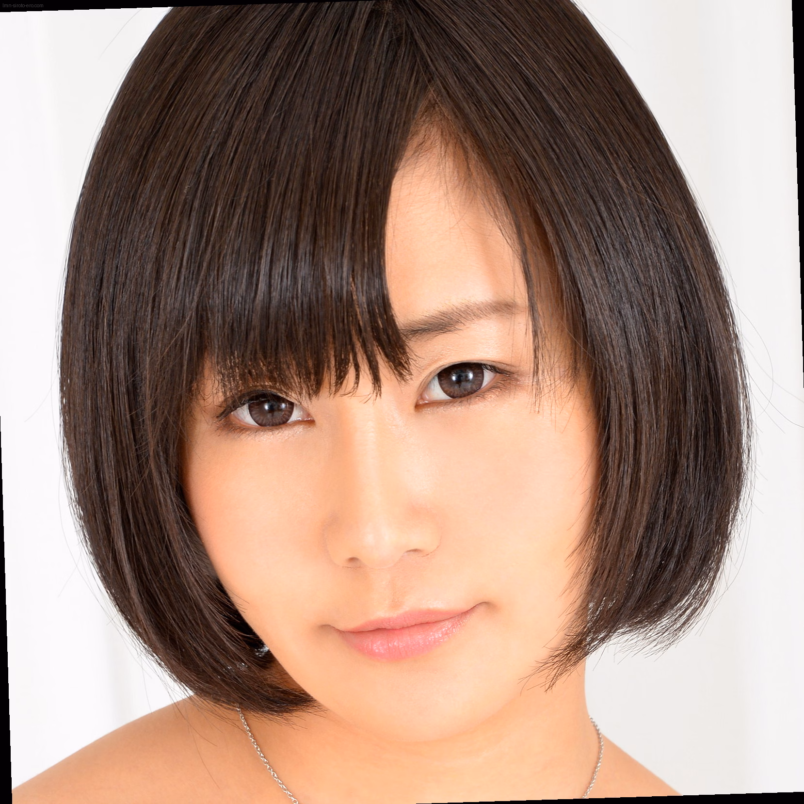明里ともか
